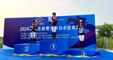 -举重比赛惊现黑马，斩获铜牌