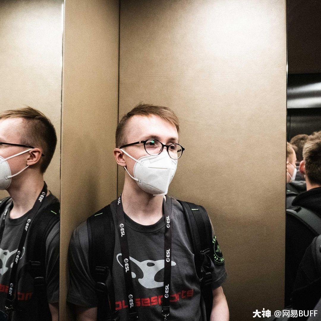 关于比赛胜负未定，扑朔迷离之际的信息