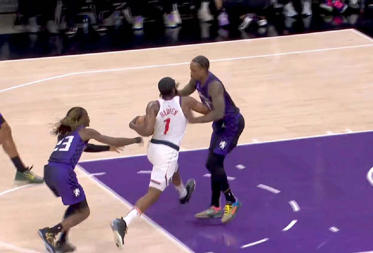 爵士后卫大爆发，困扰对手难以招架