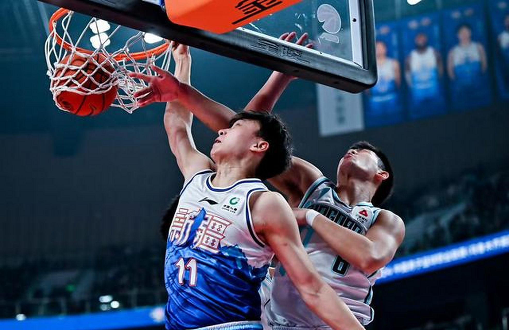 豪强球队大战在即，激情四射战火弥漫