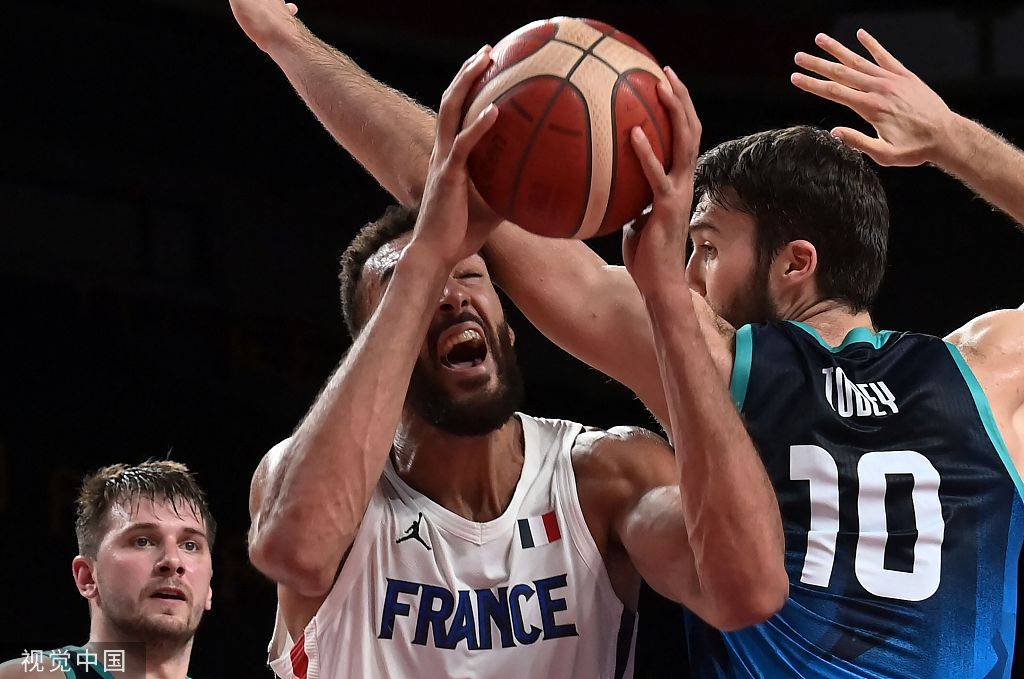 法国男篮表现出色，成功晋级半决赛