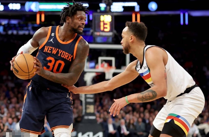 尼克斯险胜魔术，兰德尔轰38分